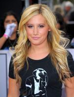 43533_Ashley_Tisdale_Premiere_This_is_It_007_122_577lo.jpg