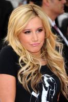 43553_Ashley_Tisdale_Premiere_This_is_It_028_122_384lo.jpg