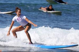 45343_ashley_tisdale_surfing_in_hawaii_on_december_31_2010_ial0wvy_122_977lo.jpg