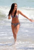 753901313_UploadedByKurupt_Ashley_Tisdale_At_The_Beach_in_Malibu_July02_2011_adds_11_122_162lo.jpg