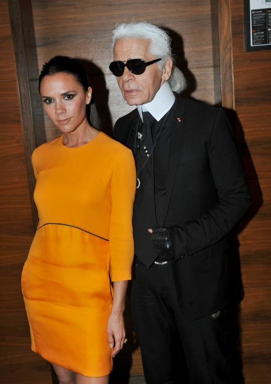 106005678_Victoria_Beckham_conference_01_122_210lo.jpg