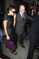 04646_Celebutopia-Victoria_Beckham_leaving_Claridges_hotel_in_London-15_122_490lo.jpg