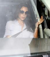 100808501_Victoria_Beckham_Scotts_Restaurant_01_122_365lo.jpg