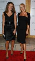 15686_Victoria_Beckham_book_lounch_party_122_250lo.jpg