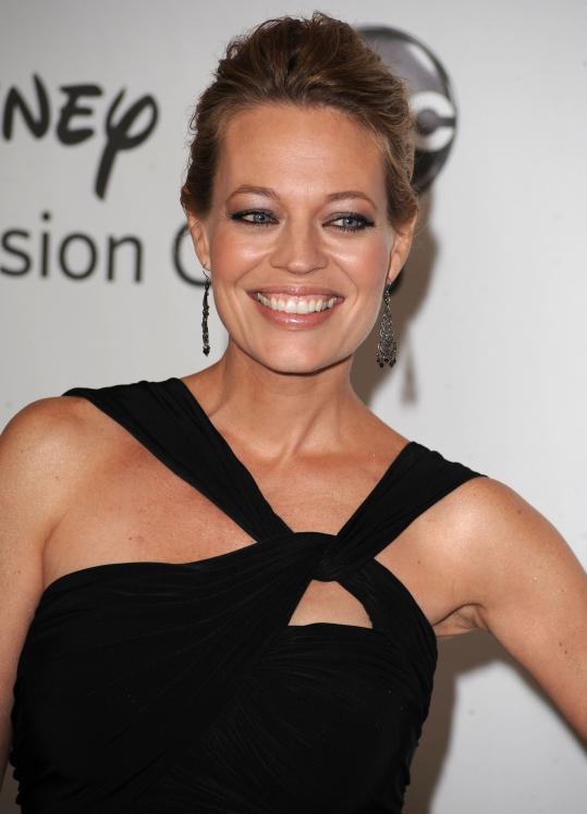 19760_JeriRyan_2010ABCSummerPressTour_06_122_193lo.jpg