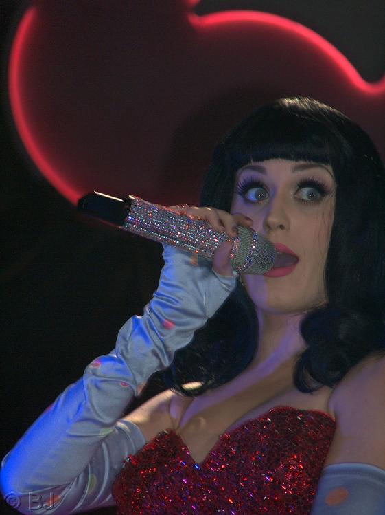 07671_BJ_Katy_Perry_California_Dreams_Berlin__010_122_173lo.jpg