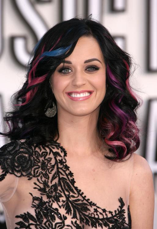 75434_Katy_Perry_33_122_359lo.jpg