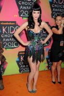 03X42DC9E9_KatyPerry_15_.jpg