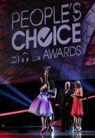 114050673_KatyPerry01052011_37thPeoplesChoiceAwards84.jpg