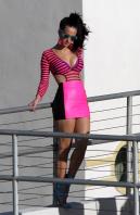 173212189_KatyPerry_Roof_TopPhotoshoot_Miami_030611_113_122_117lo.jpg