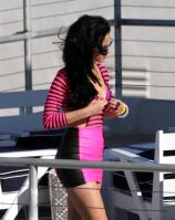 173267895_KatyPerry_Roof_TopPhotoshoot_Miami_030611_115_122_142lo.jpg