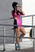 173425120_KatyPerry_Roof_TopPhotoshoot_Miami_030611_121_122_143lo.jpg