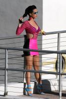 174197545_KatyPerry_Roof_TopPhotoshoot_Miami_030611_130_122_587lo.jpg