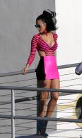 174865480_KatyPerry_Roof_TopPhotoshoot_Miami_030611_215_122_449lo.jpg