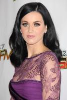 23516_KatyPerry_2010KIISFMsJingleBall_5thDec_030_122_245lo.jpg