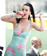 25209_Katyryderperryy136_122_421lo.jpg