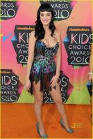 41703_katy_perry_kids_choice_awards_2010_06_122_80lo.jpg