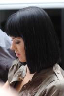 44216_Celebutopia-Katy_Perry_arriving_at_the_BBC_Radio_2_studio-08_122_49lo.jpg