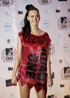 46687_KatyPerry_2010MTVEuropeAwards_7thNov_015_122_336lo.jpg