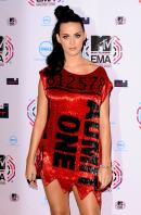 46744_KatyPerry_2010MTVEuropeAwards_7thNov_014_122_396lo.jpg