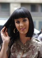 47194_Celebutopia-Katy_Perry_arriving_at_the_BBC_Radio_2_studio-05_122_165lo.jpg