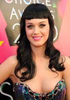 599KBON3BX_KatyPerry_90_.jpg