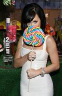 64886_KatyPerrysBirthdayParty_Oct24th2009_001_122_491lo.jpg