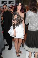 75227_Katy_Perry_14_122_373lo.jpg