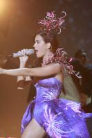 76998_KatyPerry_Ryder47_122_87lo.jpg