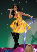 78778_KatyPerry_Ryder119_122_841lo.jpg