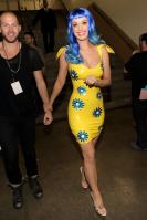 89951_KatyPerry_2010AnnualKidsChoiceAwardsBackstage_27thMarch_004_122_169lo.jpg