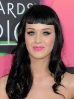 DH6ZHT18RS_KatyPerry_131_.jpg