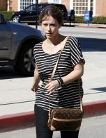 105991383_Jennifer_Love_Hewitt_out_in_LA_1_122_571lo.jpg