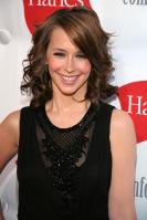 27351_Foro_Total.net_Jennifer_Love_Hewitt_Hanes_store_opening_16_122_1043lo.jpg