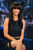 88949823_Jennifer_Love_Hewitt_appears_on_Late_Night_with_Jimmy_Fallon_show_1_122_178lo.jpg