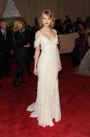 83680744_10MetropolitanMuseumofArtCostumeInstitutegala-May3rd_011.jpg