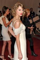 83681459_10MetropolitanMuseumofArtCostumeInstitutegala-May3rd_032.jpg