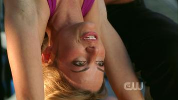 111250723_42690_E_Durance_Smallville_s6e10_04_122_564lo.jpg