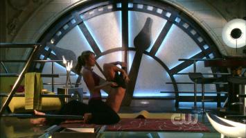 111250727_42701_E_Durance_Smallville_s6e10_17_122_521lo.jpg