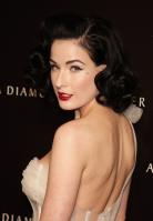 73040_Dita_von_Teese_-_J_Moore_1_A_Diamond_is_Forever_Private_Dinner_Party_228_122_536lo.jpg