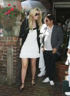 54116_celeb-city.org_Mischa_Barton_leaving_the_Ivy_Restaurant_in_Beverly_Hills_11.2.08_58_122_826lo.jpg