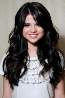 01899_SelenaGomez6_122_342lo.jpg