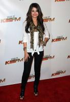 109649812_JingleBallRedCarpet003.jpg