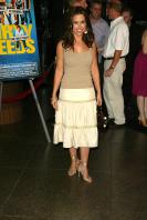 73529_Lacey_Chabert_-_Dirty_Deeds_LA_Premiere_23rd_Aug_2005_016_122_148lo.jpg