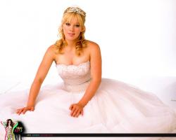 Hilary Duff in wedding dress