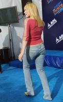 78104_hilary_duff__2003_teen_choice_awards__003_122_231lo.jpg