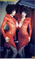 87768_Olga_Kurylenko_VanityFair2008_n_08-03_122_910lo.jpg