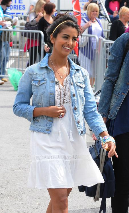 71742_Konnie_Huq_X_Factor_Auditions_Cardiff_011_122_47lo.jpg