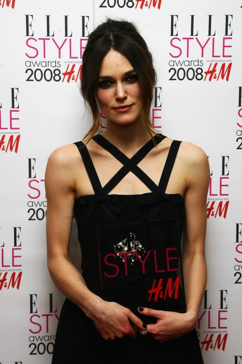 21221_KeiraKnightley-ElleStyleAwards2008-PressRoom_06_122_1109lo.jpg