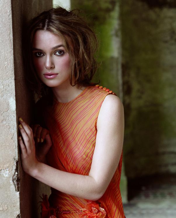 36557_keira-knightley-mike-owen-07_122_958lo.jpg